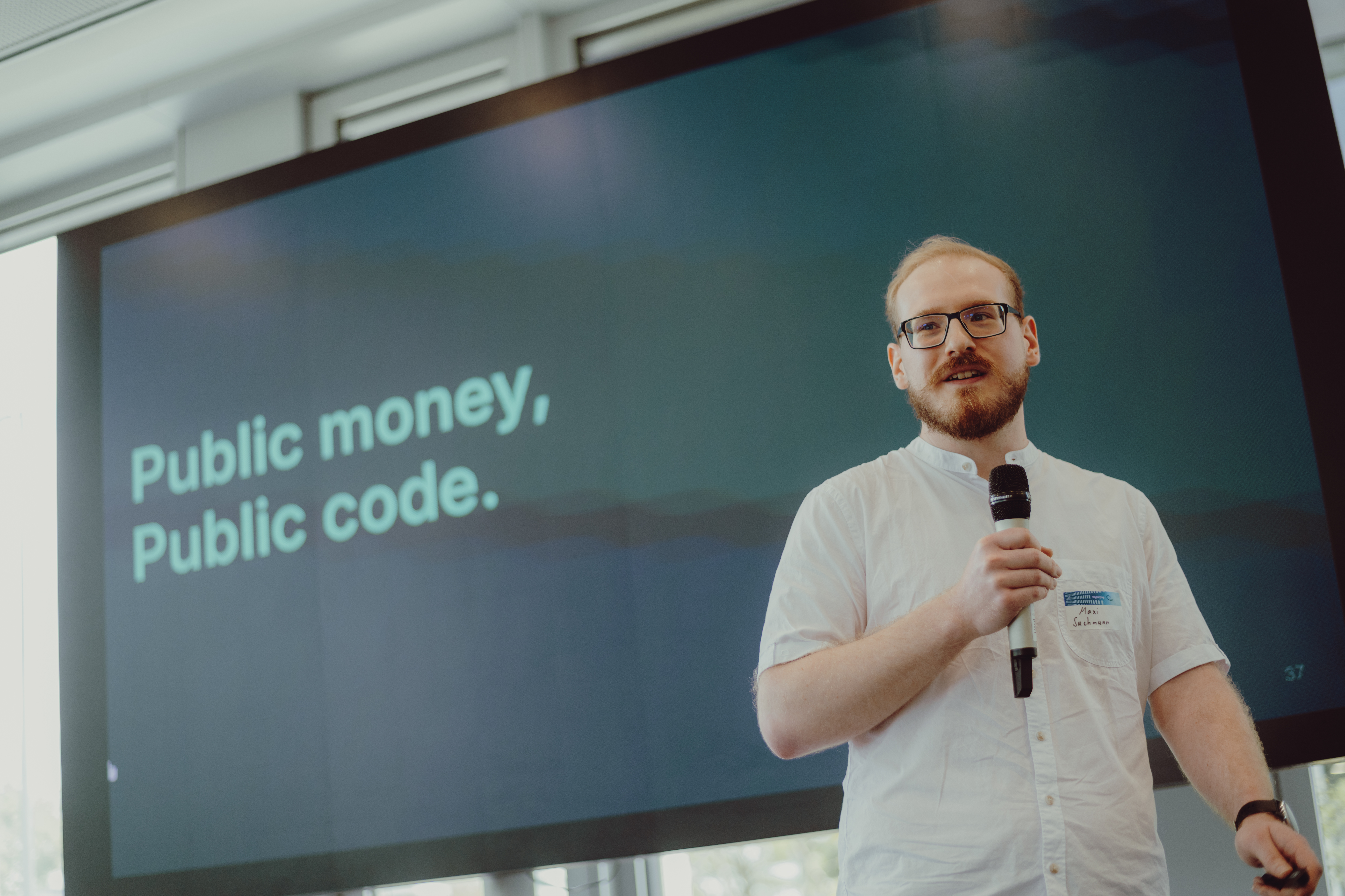  Foto von der Digitaltag-Aktion der Stadt München zum Thema „Open Source & Digitale Souveränität“